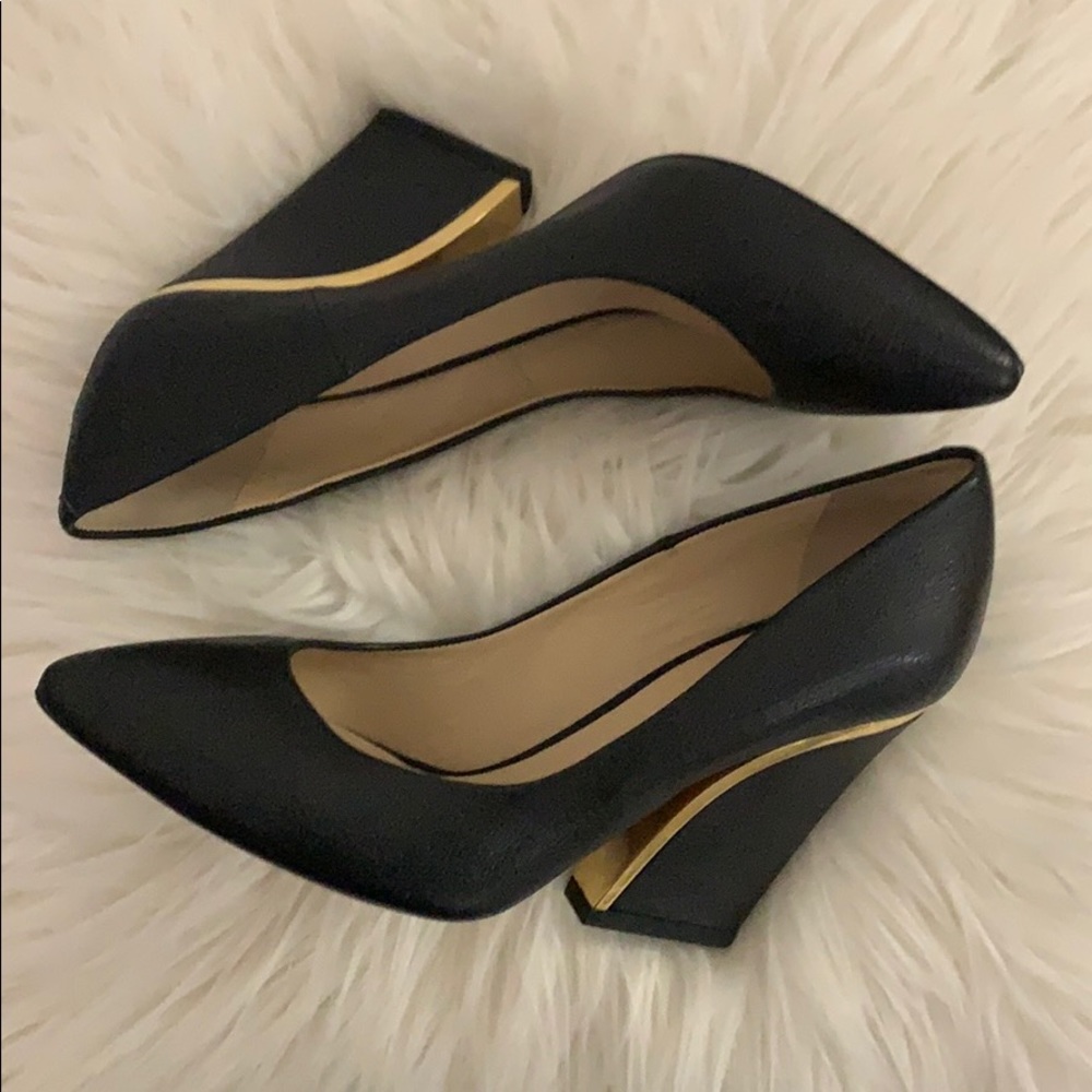 Chloe Pumps